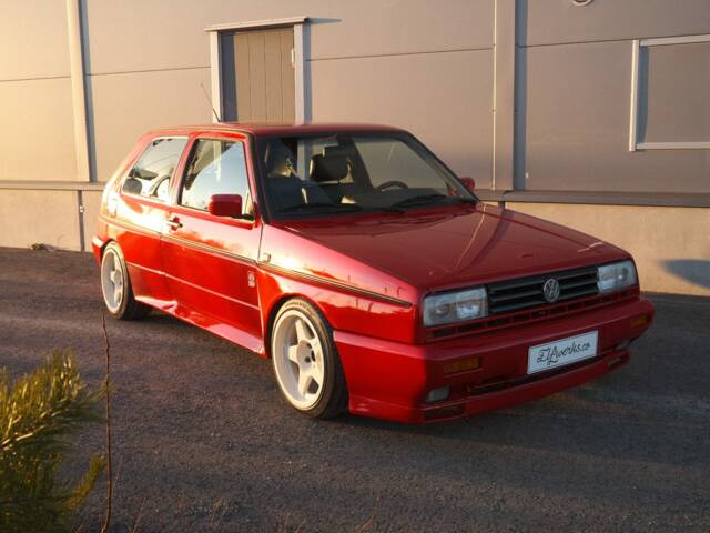 Bild 1/50 von Volkswagen Golf II Rallye 1.8 (1989)