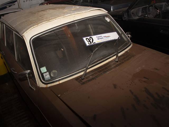 Image 1/4 of Peugeot 304 Break (1974)