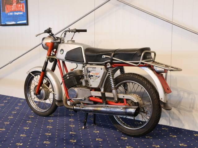 Puch M 125
