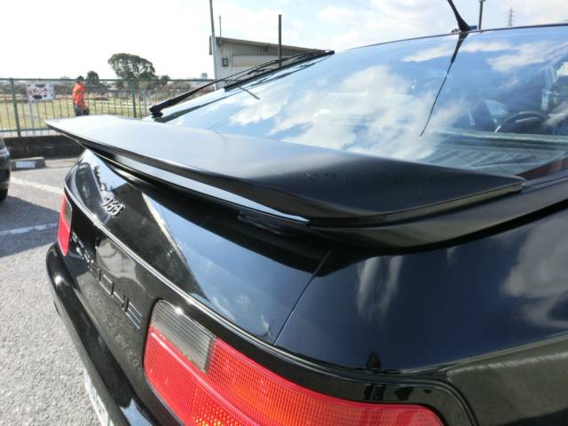 Porsche 968