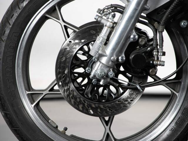 Suzuki GSX 750S Katana