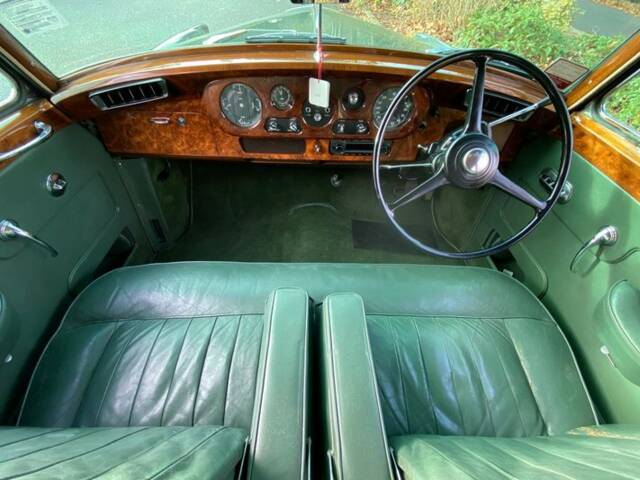 Bentley S 2