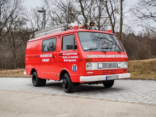 Bild 1/7 von Volkswagen LT 35 2,4 (1984)