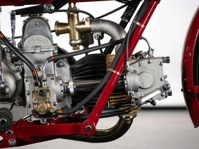 Moto Guzzi 250 SS