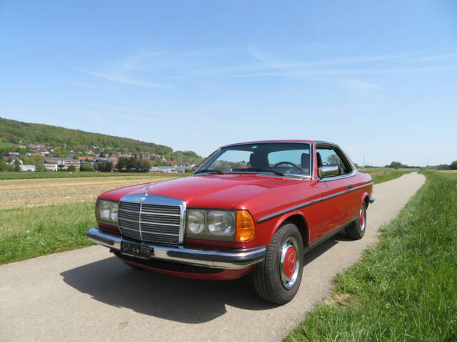 Image 1/18 of Mercedes-Benz 280 CE (1978)