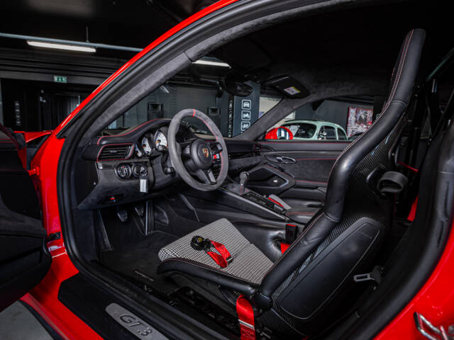 Porsche 911 GT3 Touring