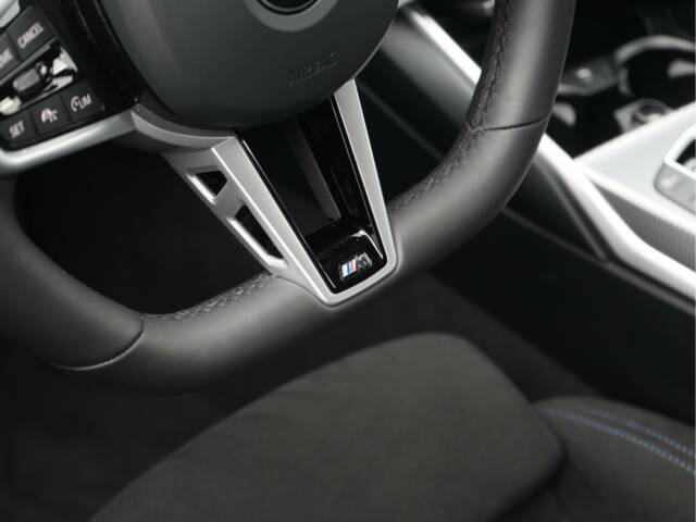BMW 330i xDrive Touring
