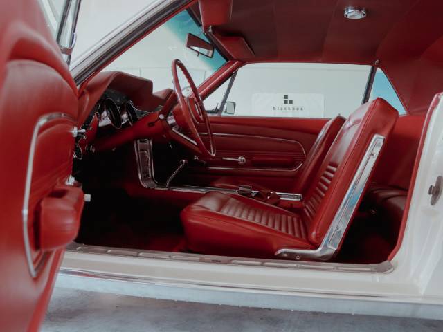 Ford Mustang 289