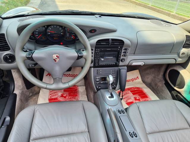 Porsche 911 Carrera