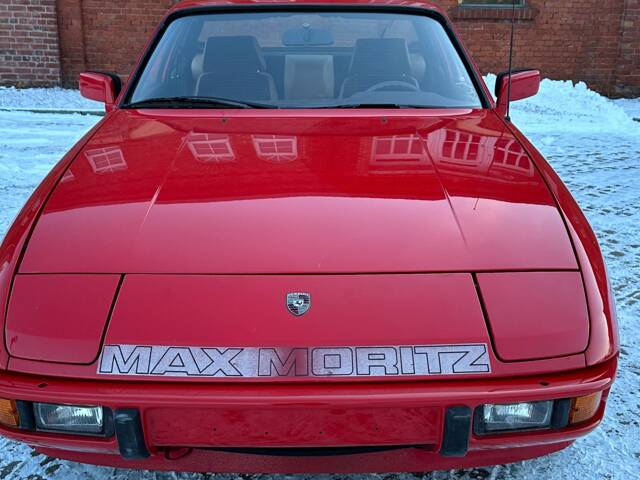 Porsche 924