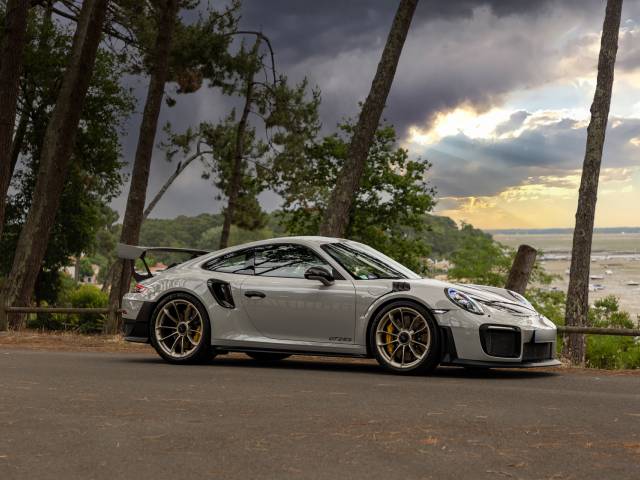 Immagine 1/32 di Porsche 911 GT2 RS (2018)