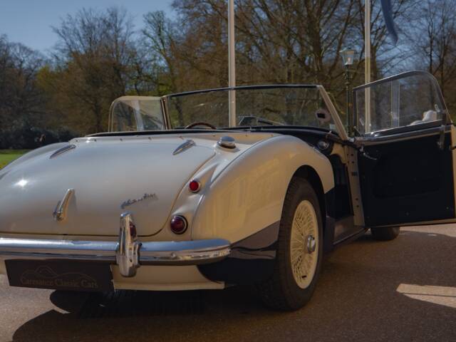 Austin-Healey 100/6 (BN4)