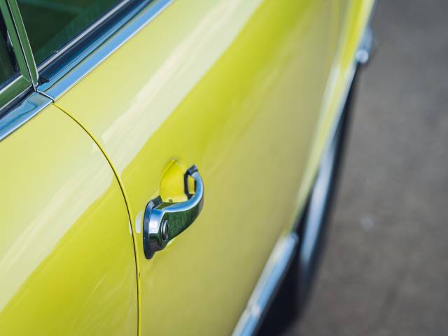 Porsche 911 2.4 T