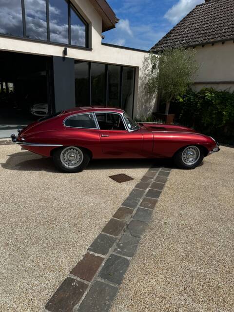 Jaguar E-Type 3.8