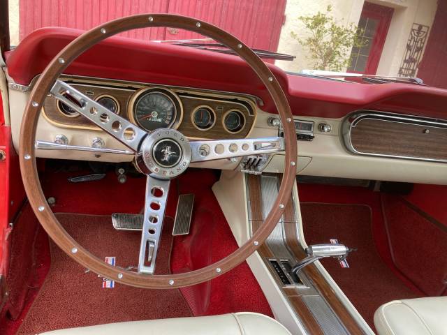 Ford Mustang 289 - Ford Mustang 1965 volant bois neuf.