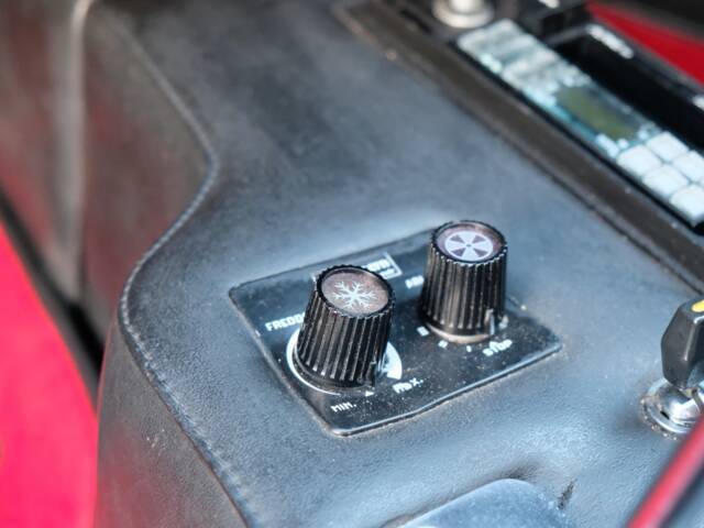 Ferrari Dino 308 GT4