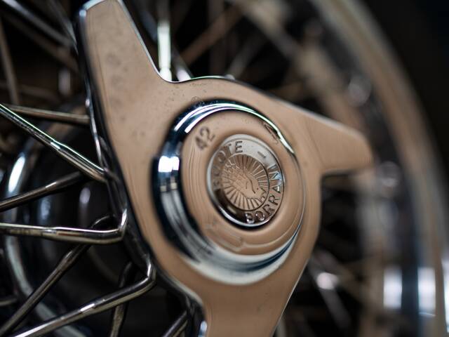 Maserati Mistral 3700