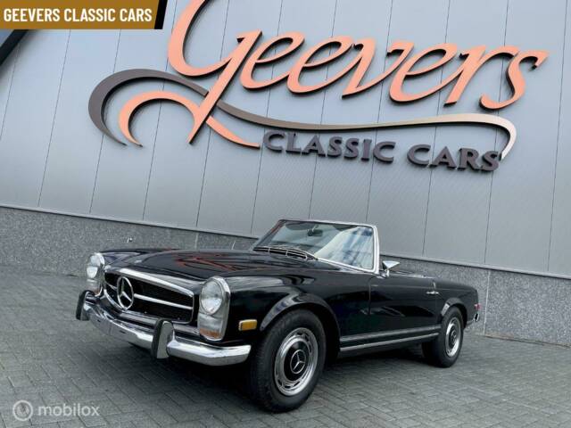 Image 1/10 of Mercedes-Benz 280 SL (1968)