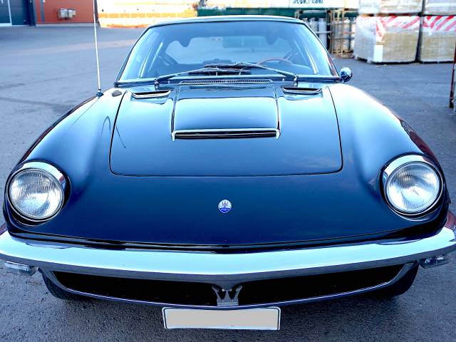 Maserati Mistral 3700