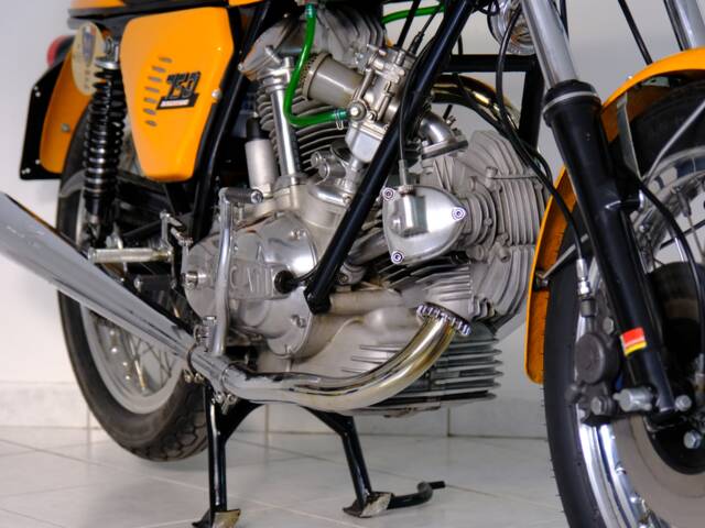 Ducati 750 Sport