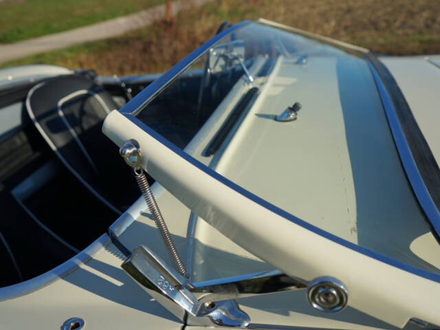 Austin-Healey 100/4 (BN2)
