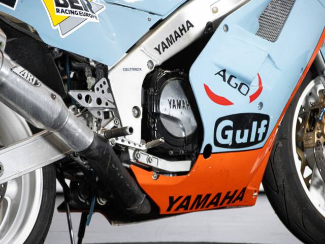 Yamaha FZR 1000 Genesis