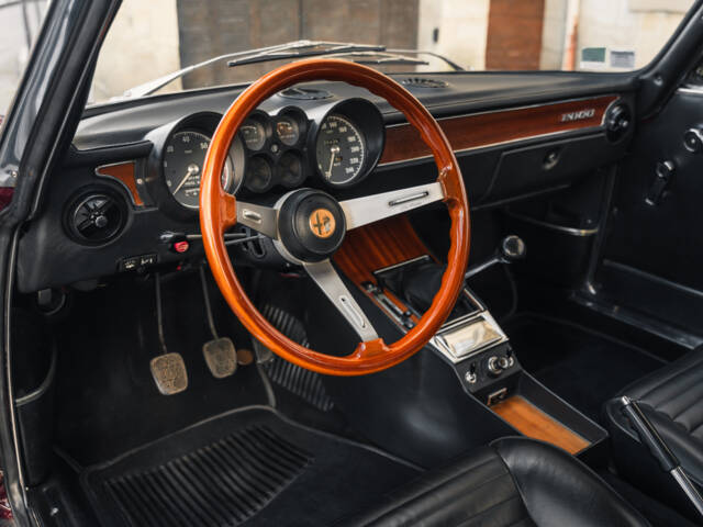Alfa Romeo 2000 GT Veloce
