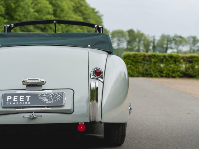 Jaguar XK 120 DHC