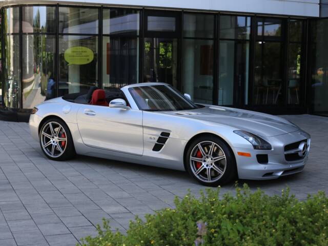 Mercedes-Benz SLS AMG Roadster