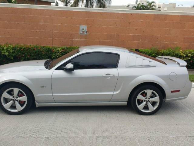 Ford Mustang Shelby GT 500