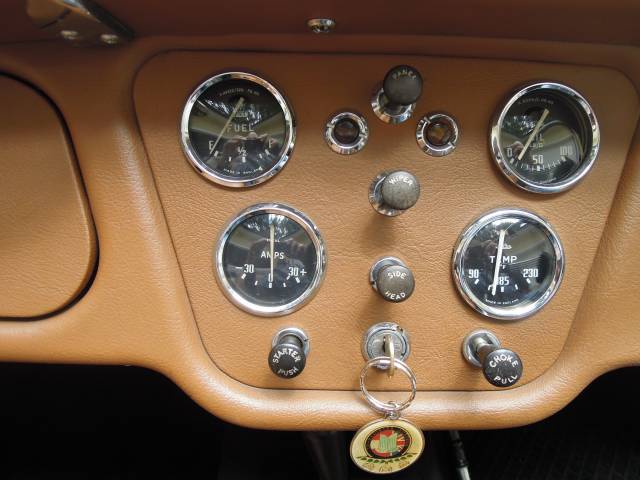 Triumph TR 2