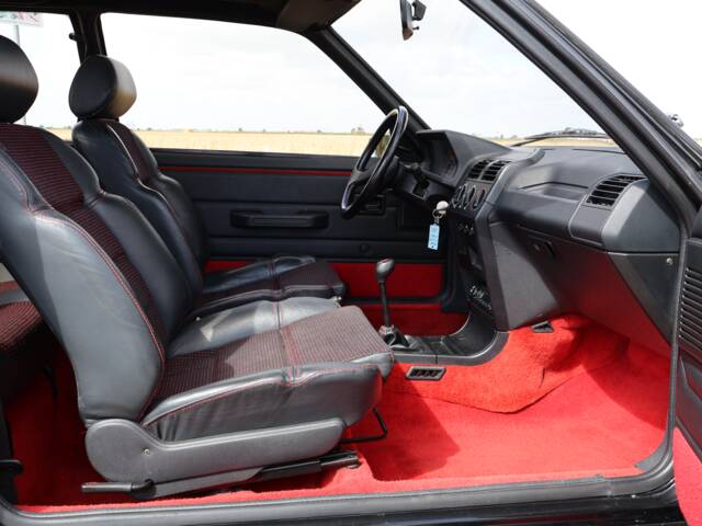 Peugeot 205 GTi 1.9