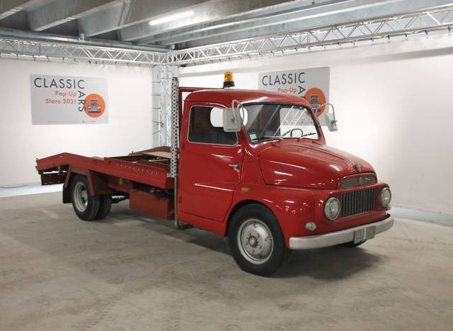 Image 1/9 of FIAT 616 (1967)