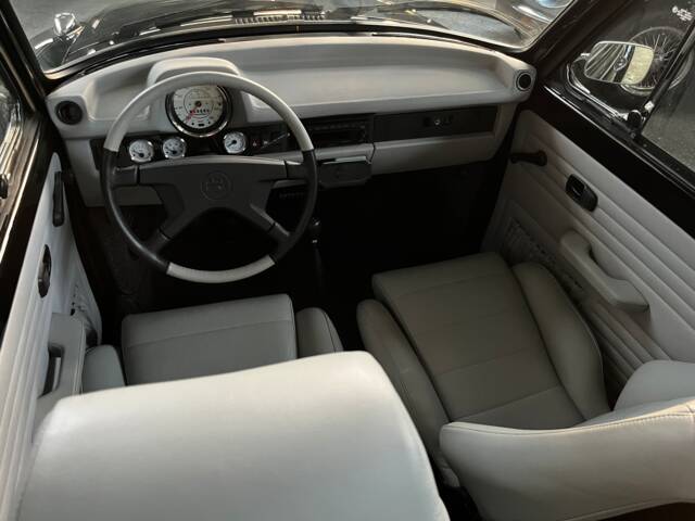 Volkswagen Beetle 1303 LS