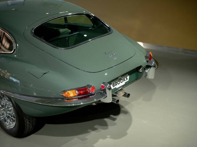 Jaguar E-Type 4.2