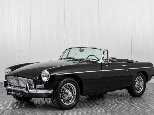 Image 1/50 of MG MGB (1967)