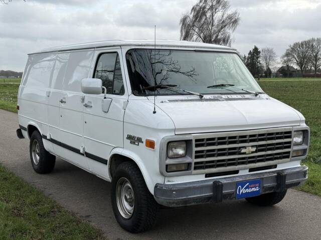 Chevrolet Sportsvan LWB