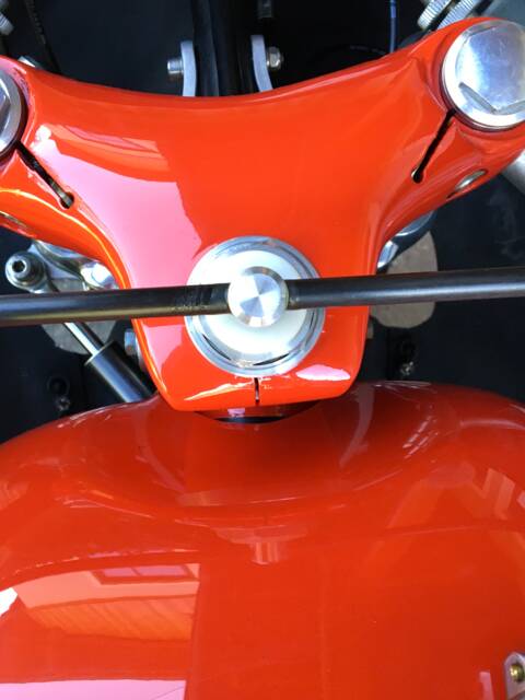 Aermacchi Ala d'Oro 350