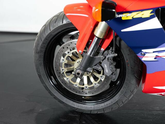 Honda RVF 750