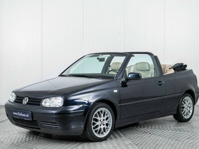 Afbeelding 1/50 van Volkswagen Golf IV Cabrio 2.0 (2001)