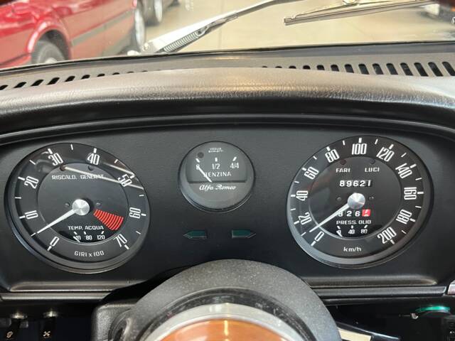 Alfa Romeo Giulia 1300 TI