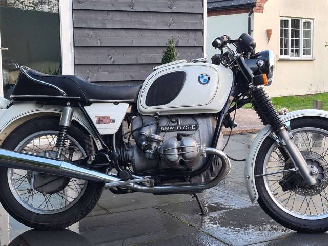 Bild 1/14 von BMW DUMMY (1975)