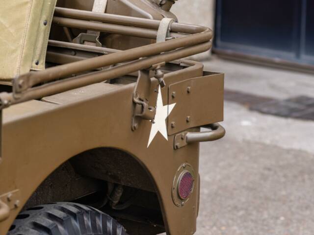 Hotchkiss M 201