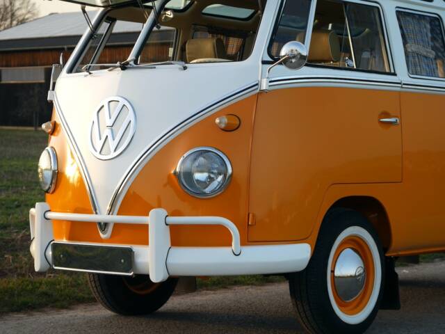 Imagen 1/26 de Volkswagen T1 Brasil &quot;Samba&quot; (1975)