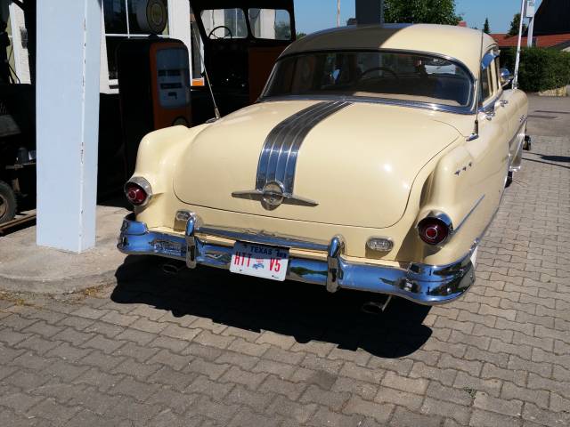 Pontiac Star Chief