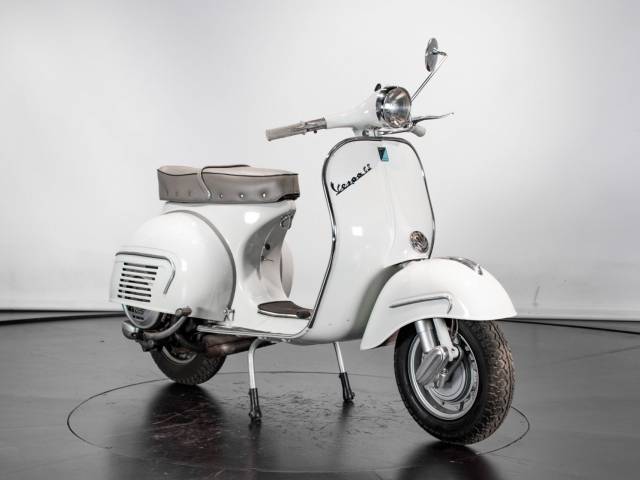 Piaggio Vespa 160 GS