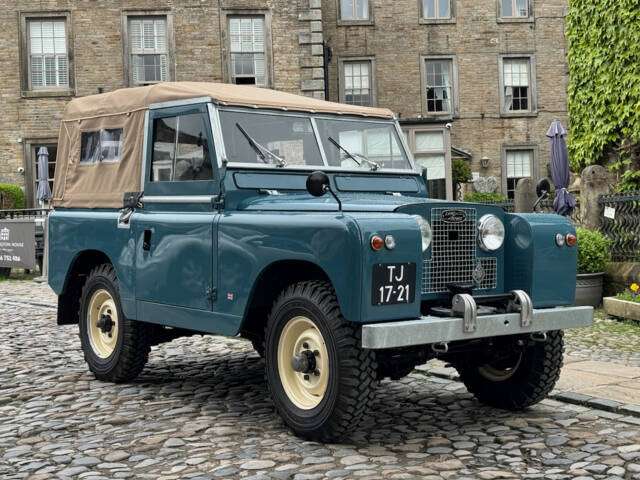 Immagine 1/69 di Land Rover 88 (1962)