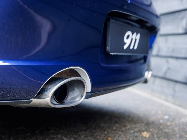 Porsche 911 Carrera 4S