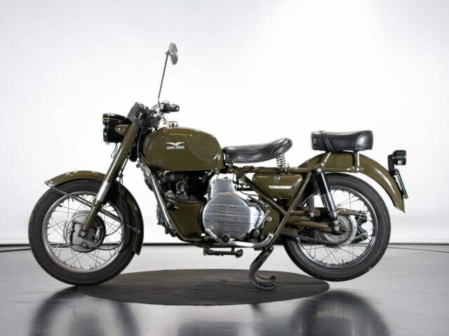Moto Guzzi Nuovo Falcone