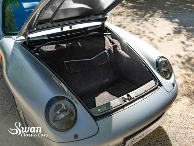 Porsche 911 Carrera